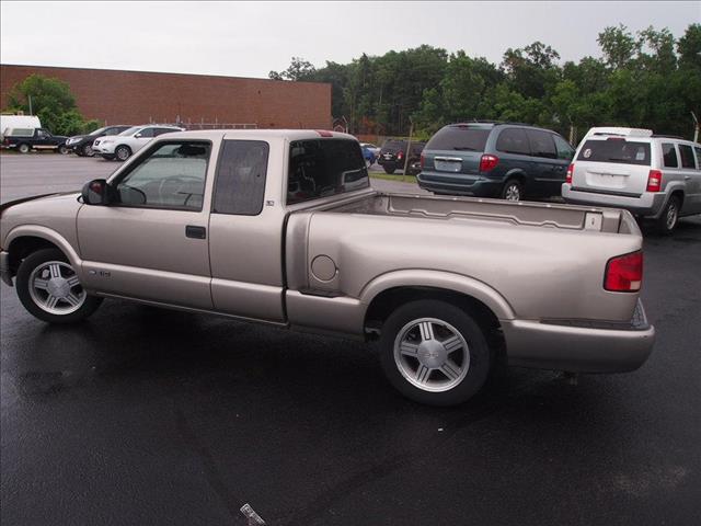 2000 Chevrolet S10 Touring W/nav.sys