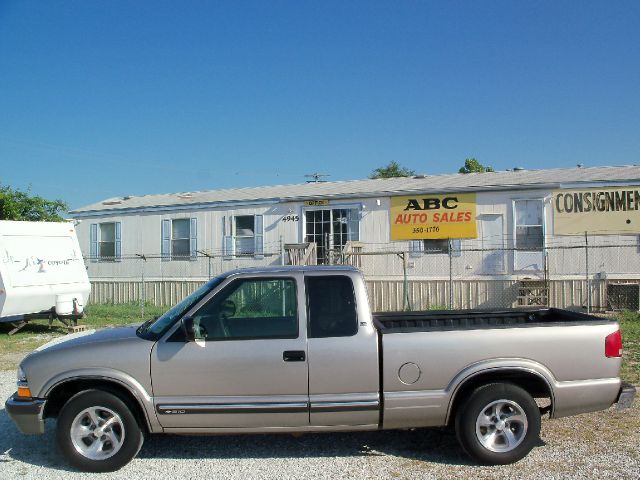 2000 Chevrolet S10 Sltexas