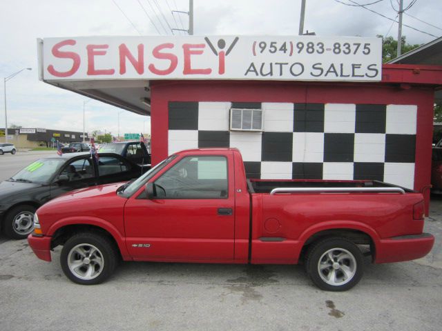 2000 Chevrolet S10 24 Box