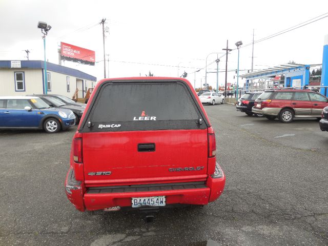 2000 Chevrolet S10 4dr Sdn Auto GLS w/XM