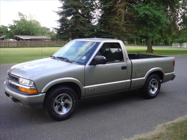 2000 Chevrolet S10 Unknown