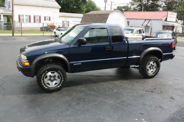 2000 Chevrolet S10 Handicap Lift And Control Leg 1 Owner