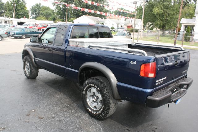 2000 Chevrolet S10 Handicap Lift And Control Leg 1 Owner