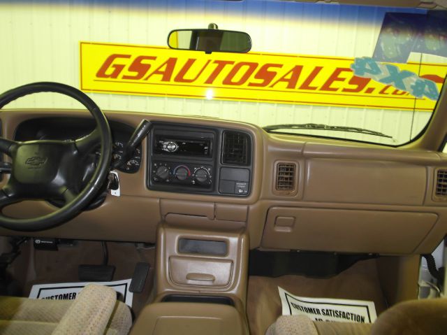 2000 Chevrolet S10 4dr Sdn Auto GLS w/XM