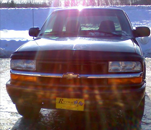 2001 Chevrolet S10 Base