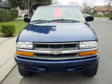 2001 Chevrolet S10 Base