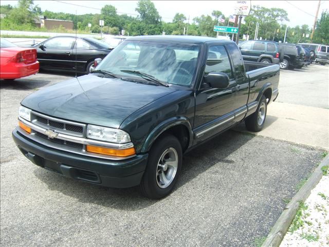 2001 Chevrolet S10 Unknown