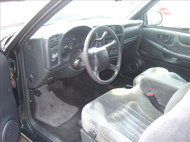 2001 Chevrolet S10 Unknown