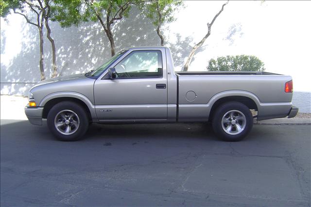 2001 Chevrolet S10 Awd X