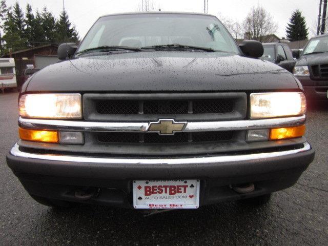 2001 Chevrolet S10 SLT 25