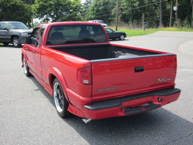 2001 Chevrolet S10 Overland 4X4 (eldora)