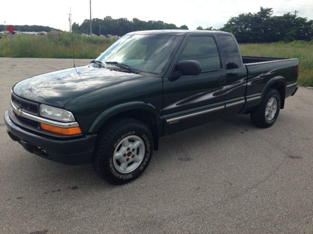 2001 Chevrolet S10 Handicap Lift And Control Leg 1 Owner