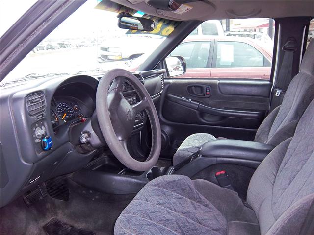 2001 Chevrolet S10 5dr EX-L RES W/dvd/leather