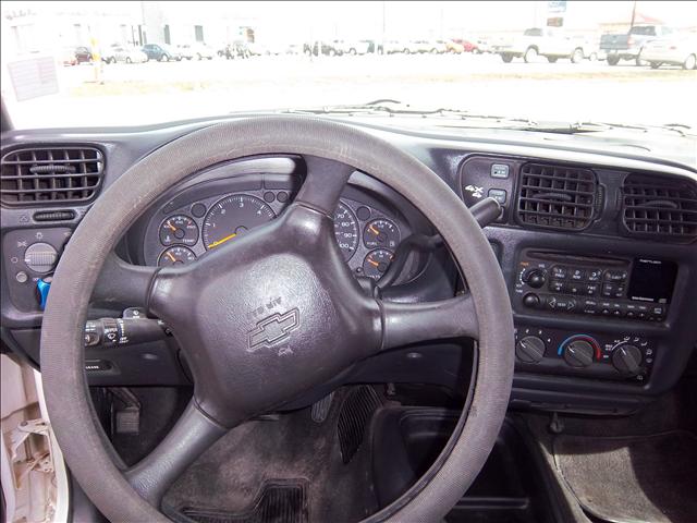 2001 Chevrolet S10 5dr EX-L RES W/dvd/leather