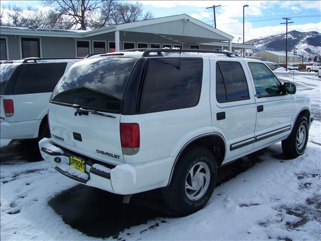 2001 Chevrolet S10 SL1