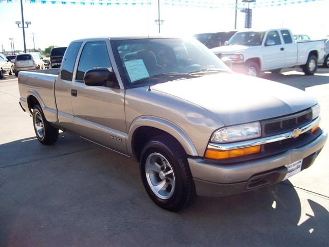 2001 Chevrolet S10 Unknown