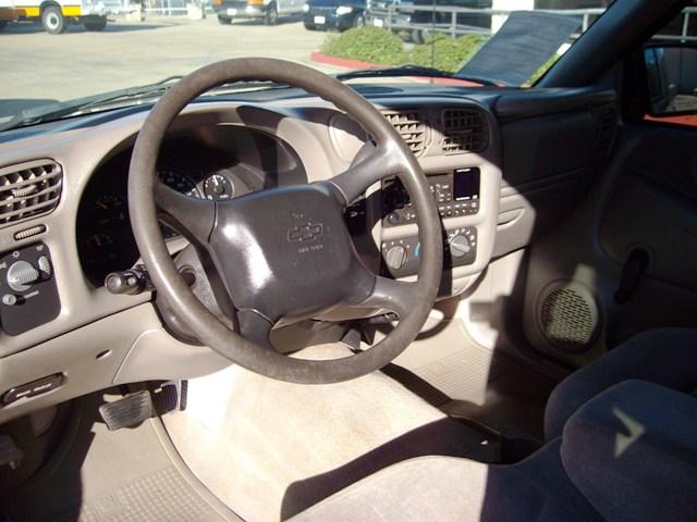 2001 Chevrolet S10 Unknown