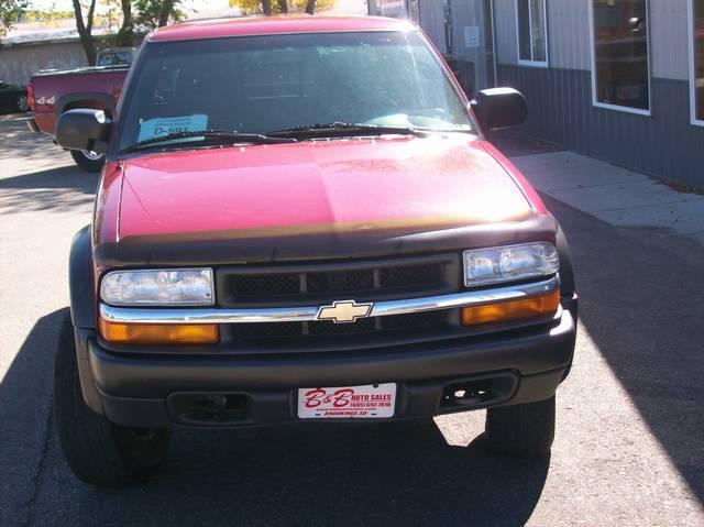 2001 Chevrolet S10 5dr EX-L RES W/dvd/leather