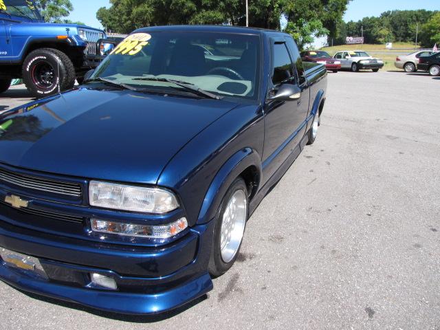 2001 Chevrolet S10 Overland 4X4 (eldora)