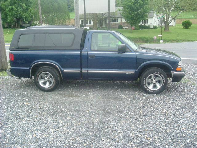 2001 Chevrolet S10 3.0cl W/leath