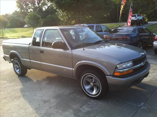 2001 Chevrolet S10 Unknown