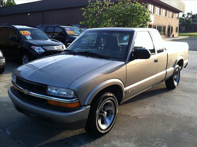 2001 Chevrolet S10 Unknown