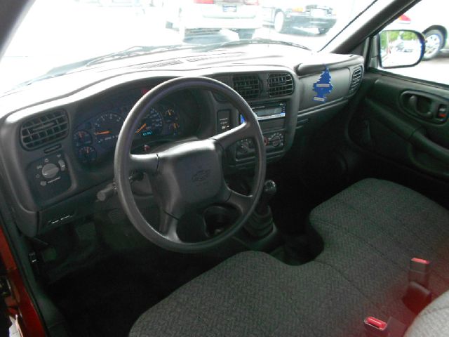 2002 Chevrolet S10 4wd