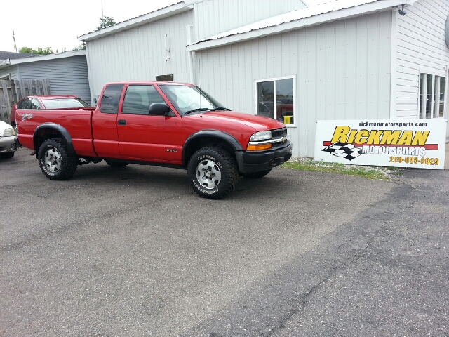 2002 Chevrolet S10 Handicap Lift And Control Leg 1 Owner