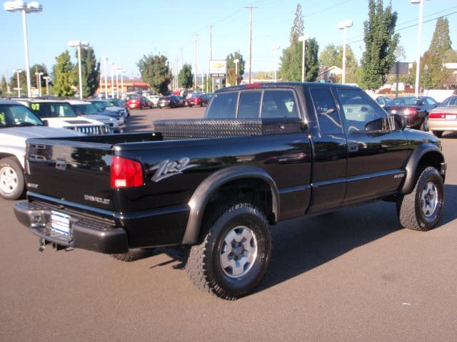 2002 Chevrolet S10 Touring W/nav.sys