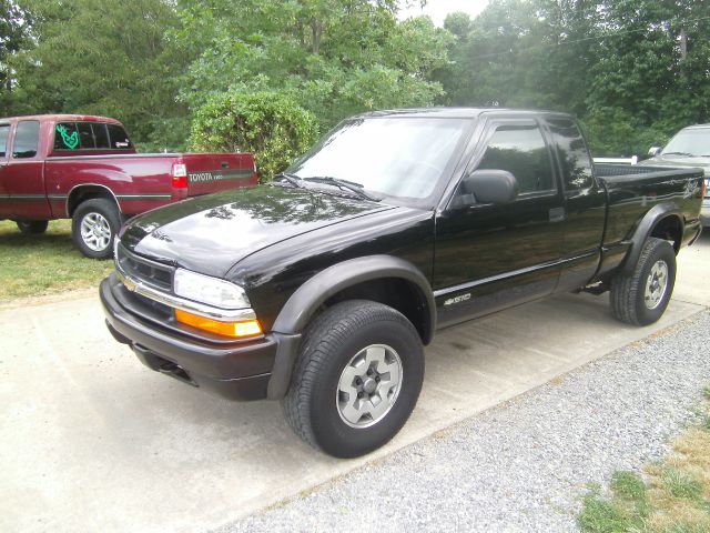 2002 Chevrolet S10 Handicap Lift And Control Leg 1 Owner