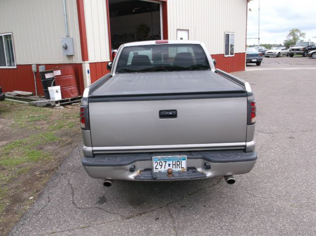 2002 Chevrolet S10 4dr Sdn Auto GLS w/XM