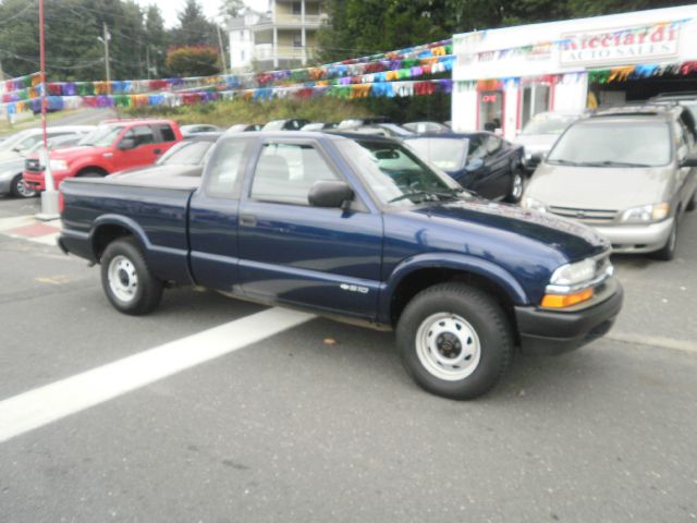 2002 Chevrolet S10 Handicap Lift And Control Leg 1 Owner