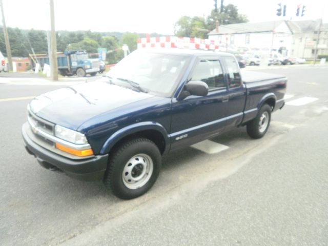 2002 Chevrolet S10 Handicap Lift And Control Leg 1 Owner