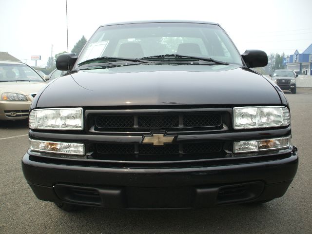 2002 Chevrolet S10 LTZ 4WD SUV