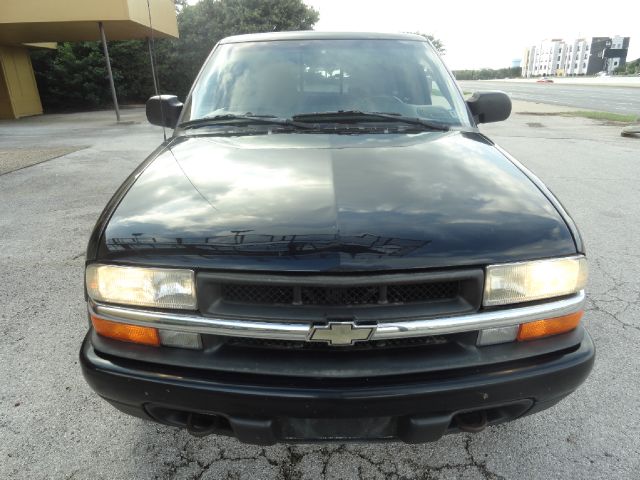 2003 Chevrolet S10 Handicap Lift And Control Leg 1 Owner