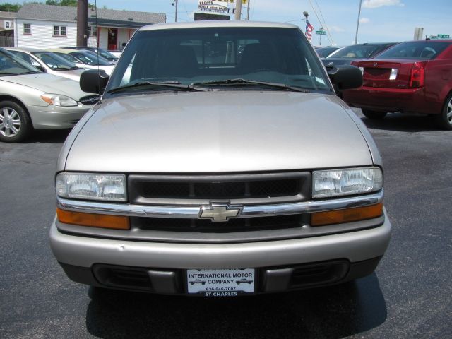 2003 Chevrolet S10 4dr Sdn Auto GLS w/XM