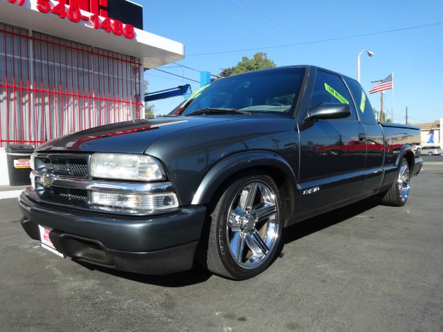 2003 Chevrolet S10 4dr Sdn Auto GLS w/XM