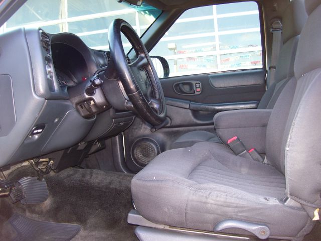 2003 Chevrolet S10 C300w