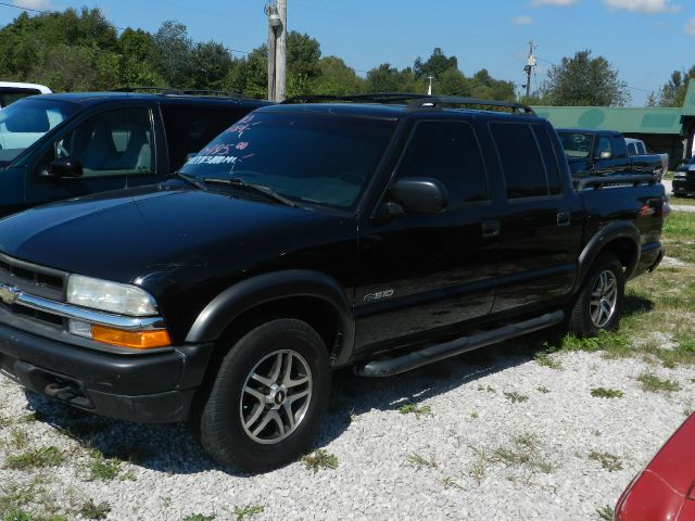 2003 Chevrolet S10 C300 Luxury Sedan 4D