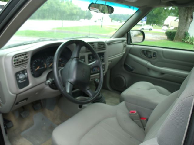 2003 Chevrolet S10 4wd