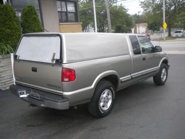 2003 Chevrolet S10 Handicap Lift And Control Leg 1 Owner