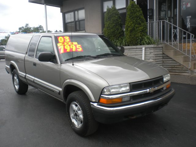 2003 Chevrolet S10 Handicap Lift And Control Leg 1 Owner