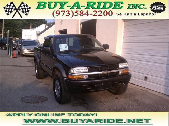 2003 Chevrolet S10 S Touring