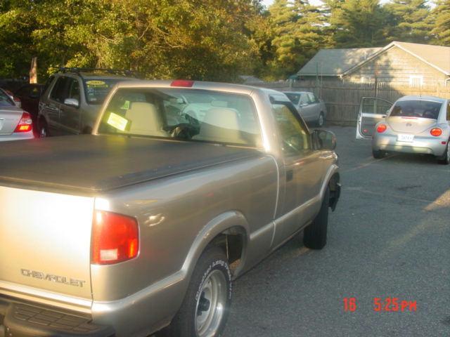 2003 Chevrolet S10 Unknown