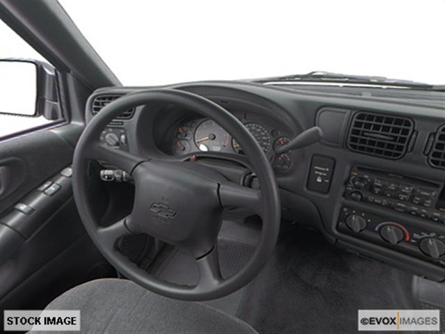 2003 Chevrolet S10 Unknown