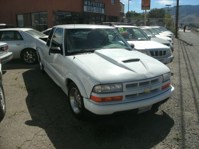 2003 Chevrolet S10 4dr Sdn Auto GLS w/XM