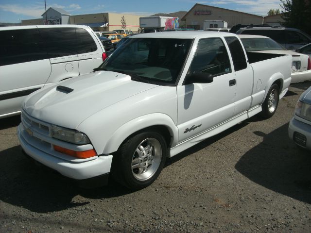 2003 Chevrolet S10 4dr Sdn Auto GLS w/XM