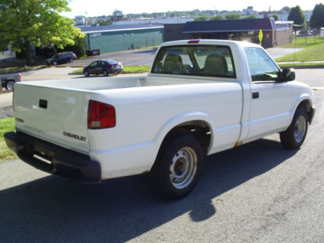 2003 Chevrolet S10 4wd