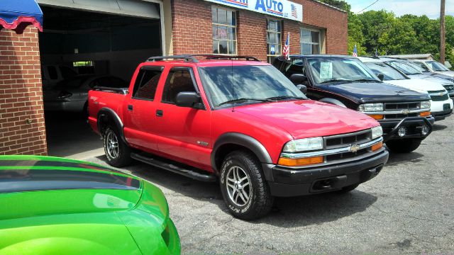 2004 Chevrolet S10 Limited 4WD One Owner Leather