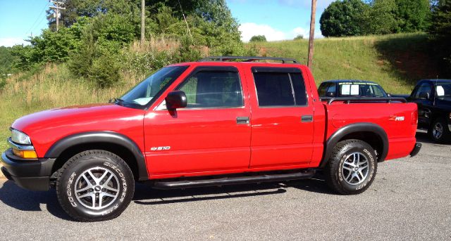 2004 Chevrolet S10 Limited 4WD One Owner Leather